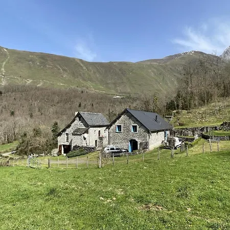 Petit Aoulet Holiday home *
